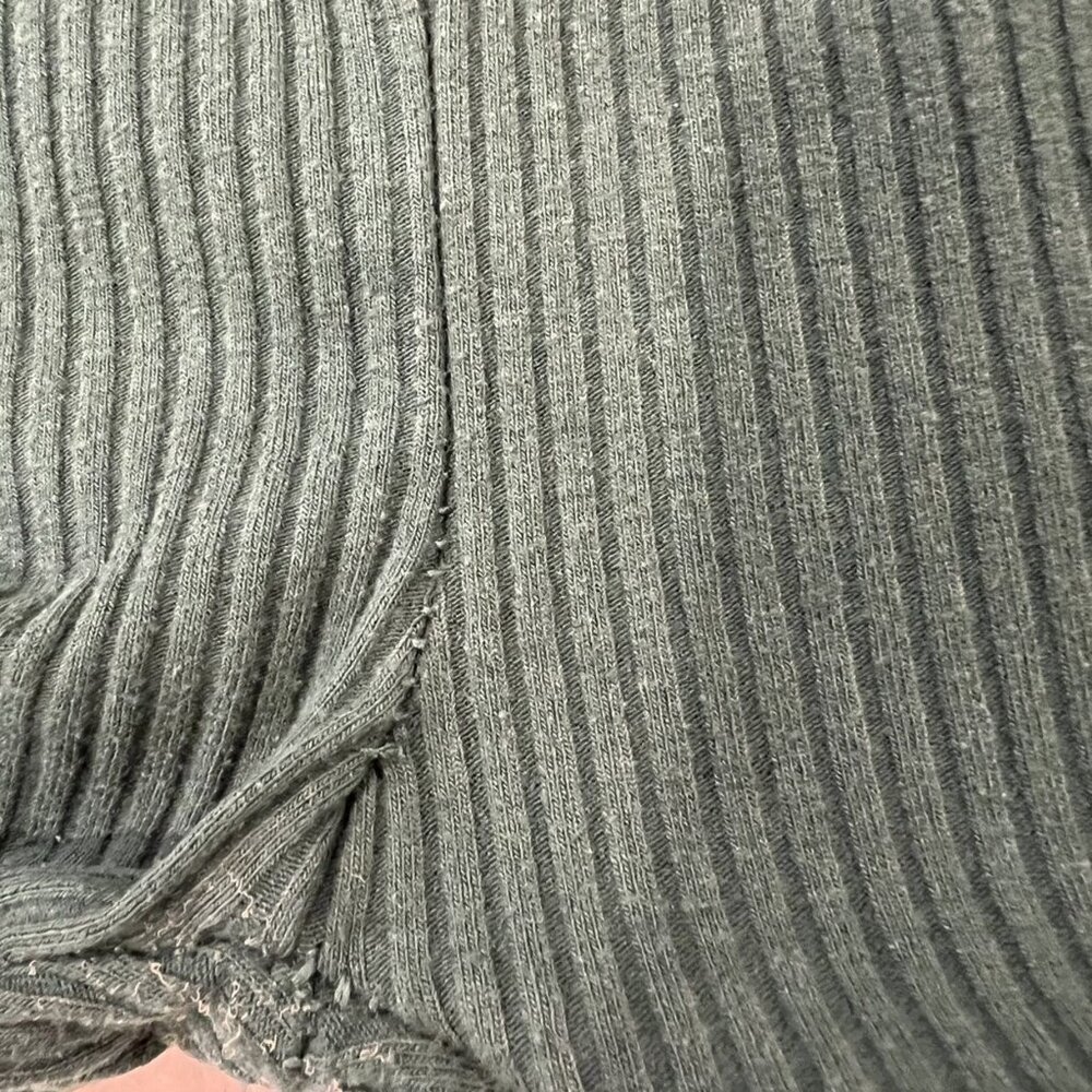 Coco Blanc Green Ribbed PJ's - Picture 8 of 11